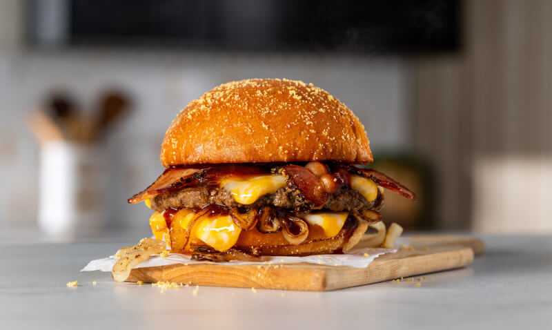00121 SLClbyJck UltimeWesternBBQBurger 04 Burger Images 3500x2108