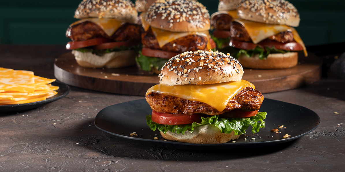Barbecued Chicken Sliders | Sargento® Foods Incorporated