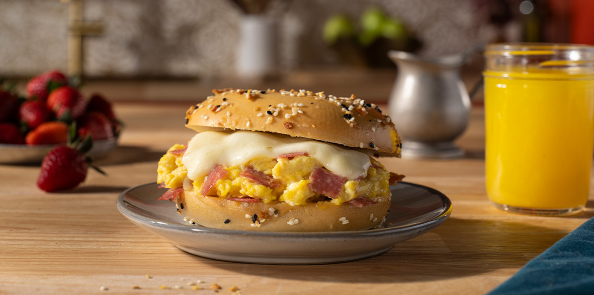 Breakfast Bagel Sandwich | Sargento® Foods Incorporated