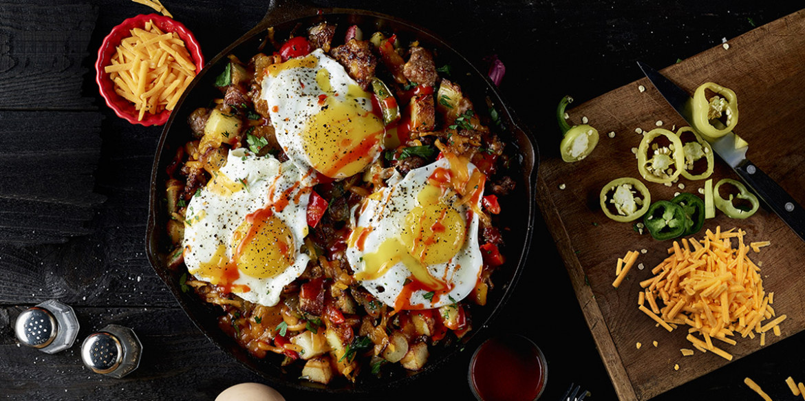 Egg Skillet (With Potatoes!) - Chelsea's Messy Apron