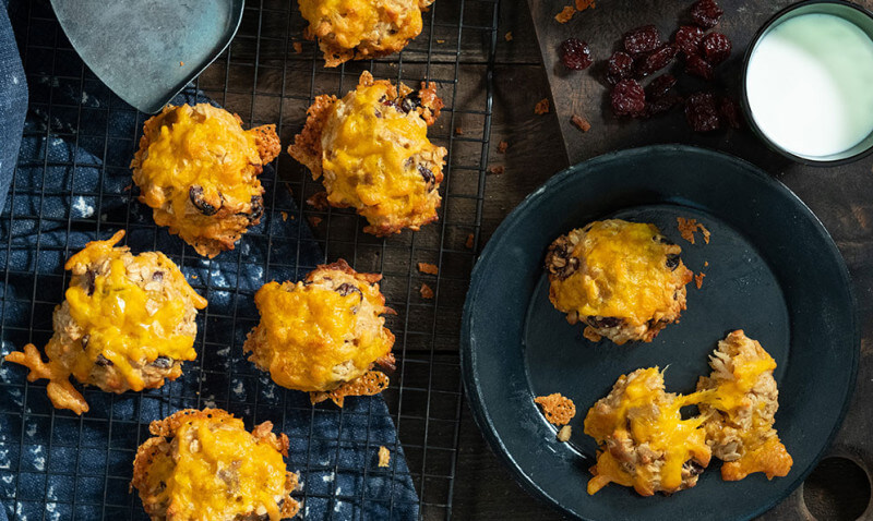 CheddarAppleCookieOverhead