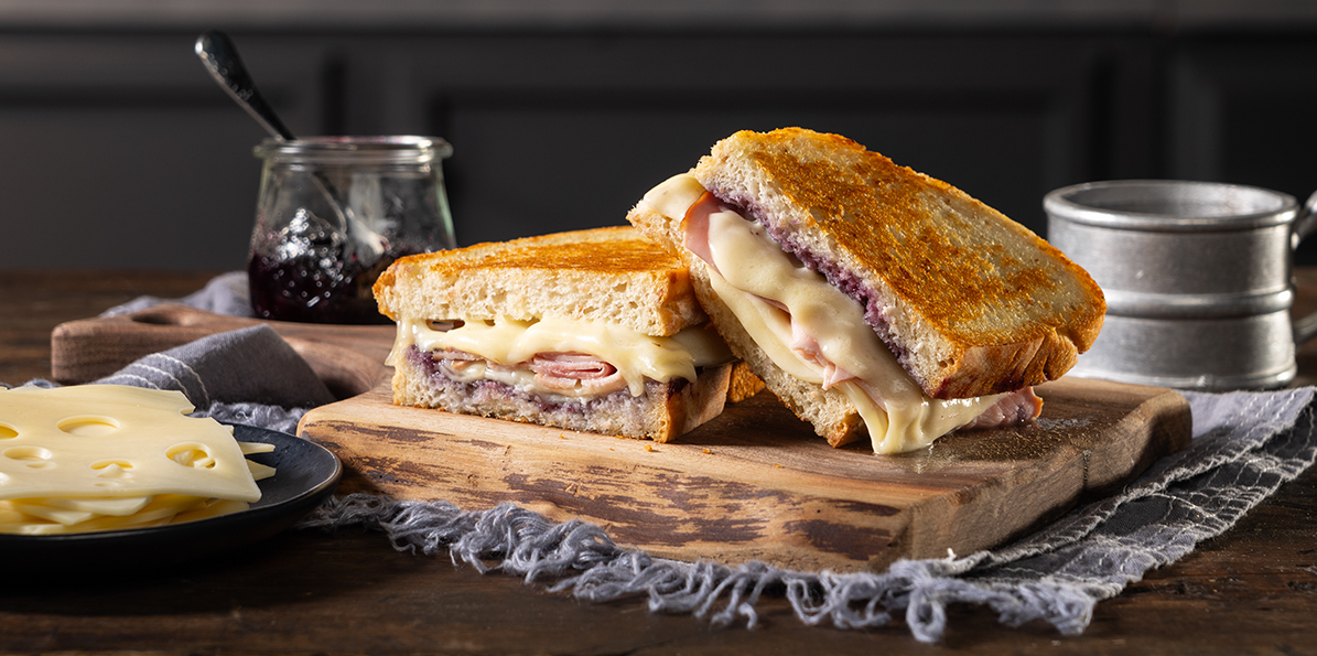 Gourmet Ham Swiss and Blueberry BBQ Grilled Cheese | Sargento® Foods Incorporated