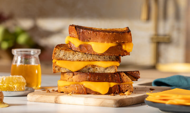 HoneyCheddarGrilledCheese