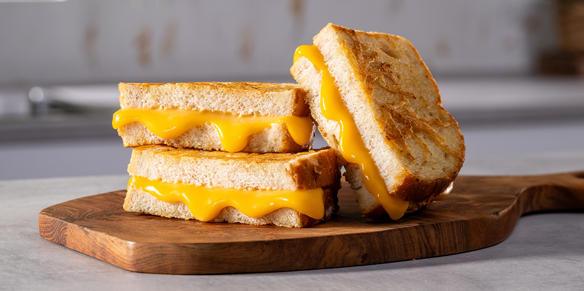 Louie's Grilled Cheese Recipe | Sargento® Foods Incorporated
