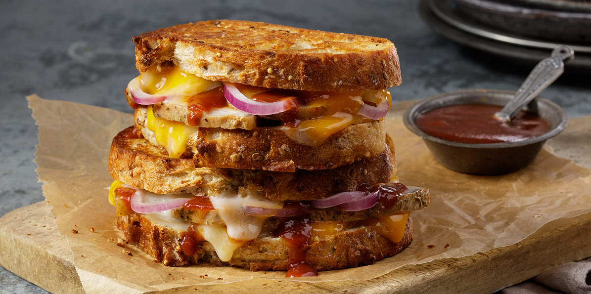 Grilled Cheese with BBQ Pork and Sliced Colby-Jack | Sargento® Foods Incorporated