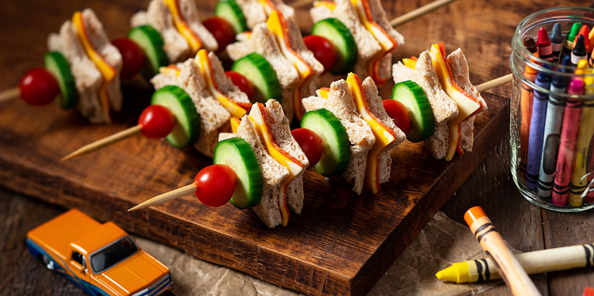 Mini Star Sandwich Skewers | Sargento® Foods Incorporated