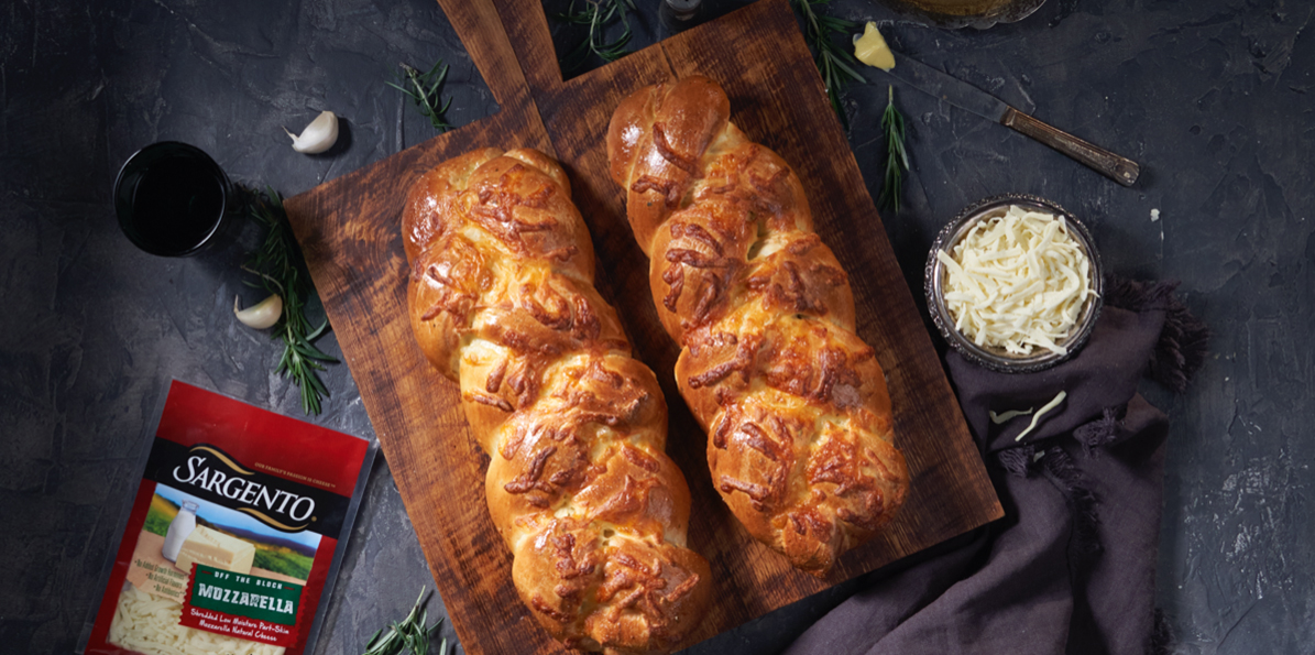 Mozzarella Challah Bread | Sargento® Foods Incorporated