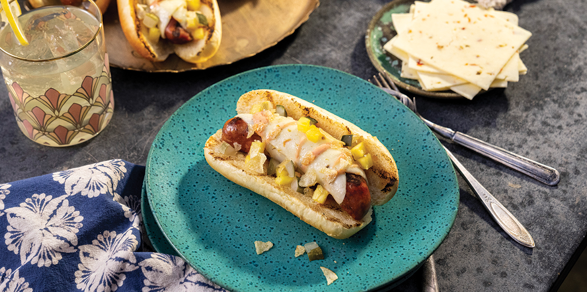 Sausages with Everything (Perros Calientes con Todo)  | Sargento® Foods Incorporated